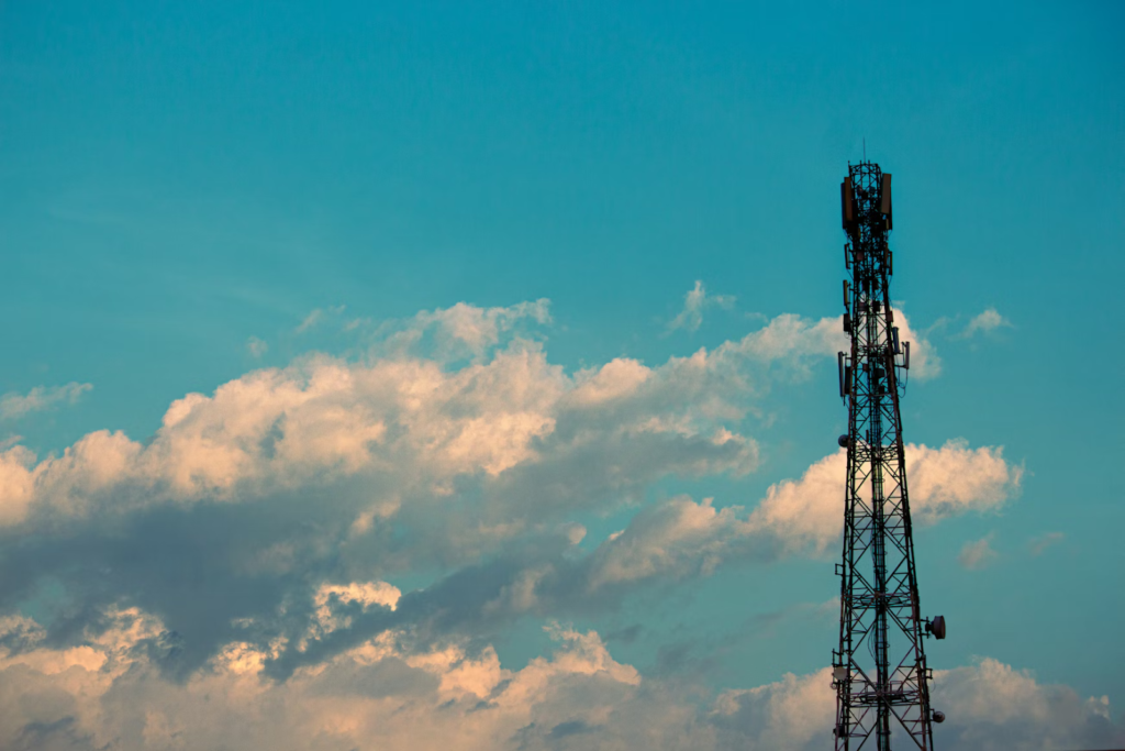 How to Evaluate a Wholesale Voice Platform: Uptime, Latency, and Routing Control