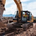 Keeping Your Job Site Moving During an Excavator Breakdown